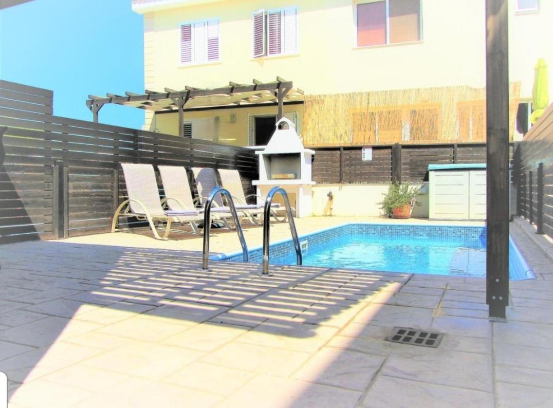 Villa Jade Paralimni Exteriör bild